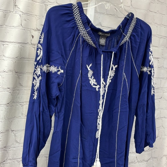 Chelsea & Theodore embroidered white tassel tie XL tunic or shirt dress - Picture 2 of 7